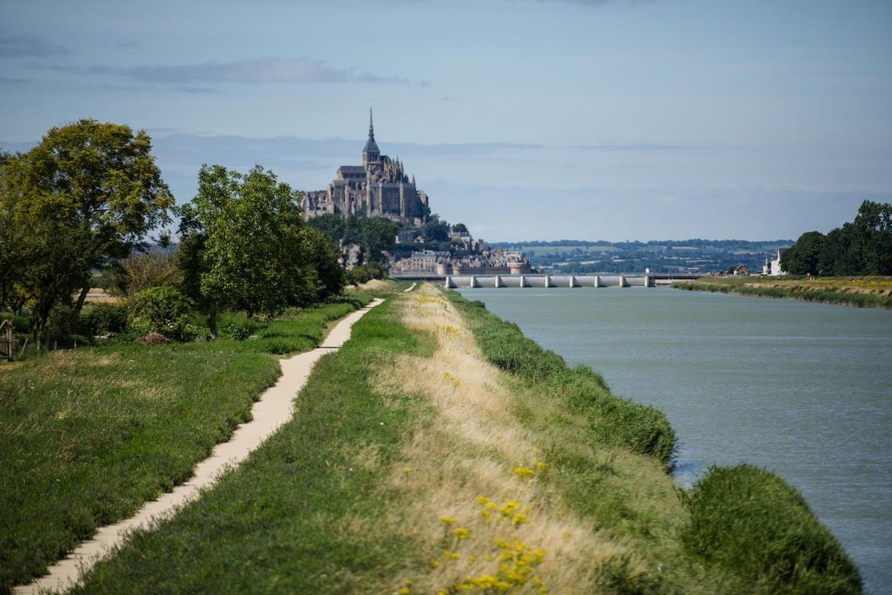 Flor Du Mont Gite Pontorson Exteriér fotografie