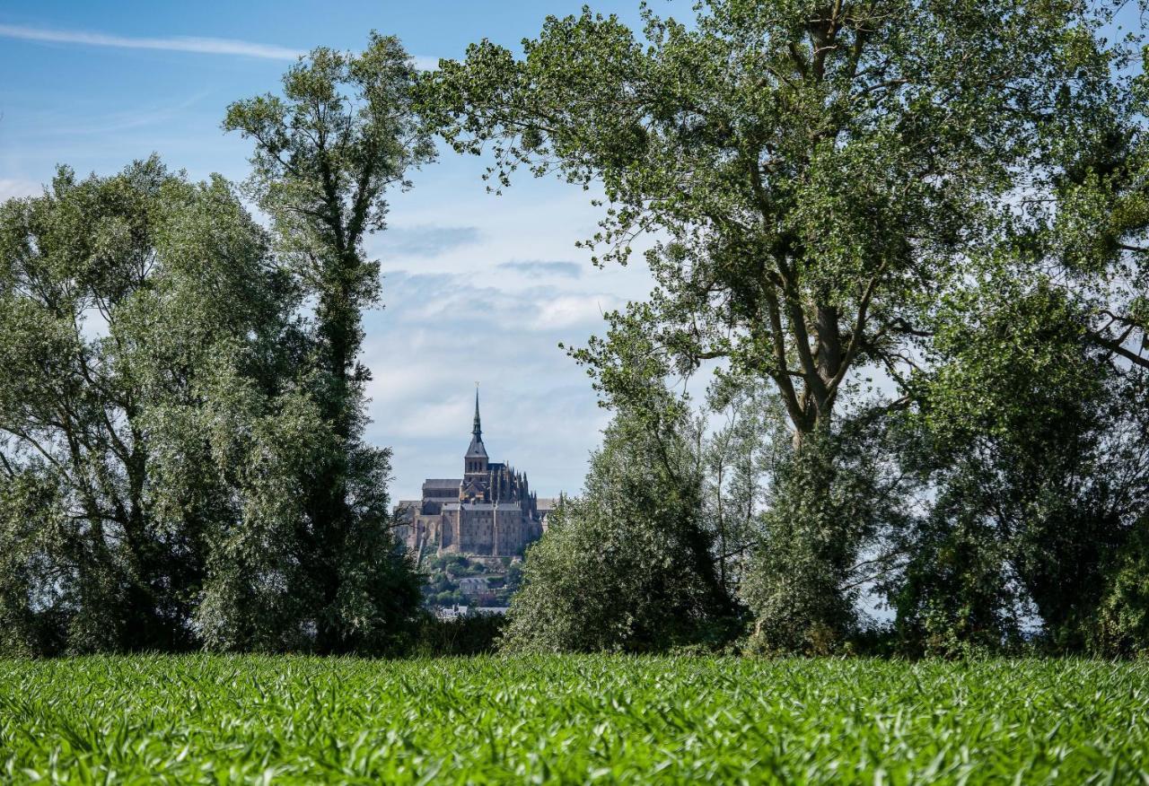 Flor Du Mont Gite Pontorson Exteriér fotografie